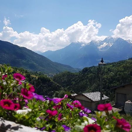 Rayon De Soleil Cir 0016 Allein Aosta Eksteriør bilde